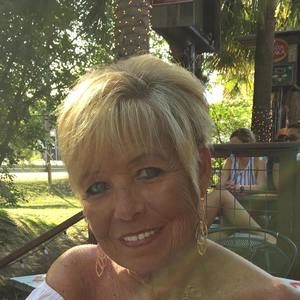 Meet your Posher, Lynn